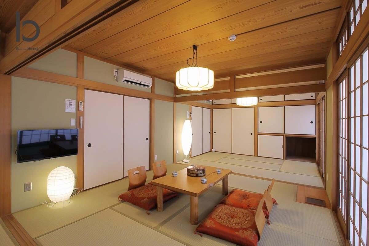 Hanagin - 3 Bedroom Japanese Apartment For 11 People 201 Hiroshima Exterior photo